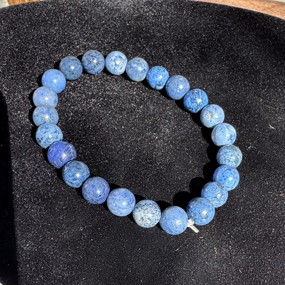 Blue 8mm Dumortierite Bracelet - Picture 3 of 4